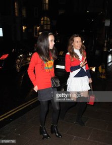 KIMBERLEIGH GELBER AND DAUGHTER ARRIVE AT SHOP WEAR CARE CHARITY IN AID OF ST ORMAND STREET HOSPITAL AT CLARIDGES, LONDON NOV 2017 GETTY IMAGES 